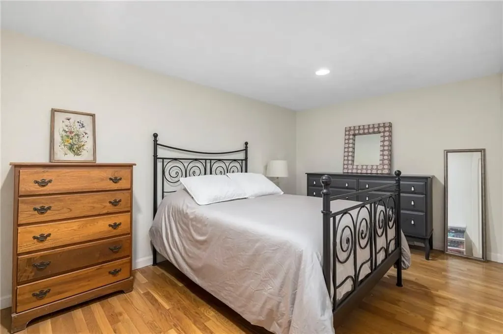 165 Waterman Street Providence RI 02906