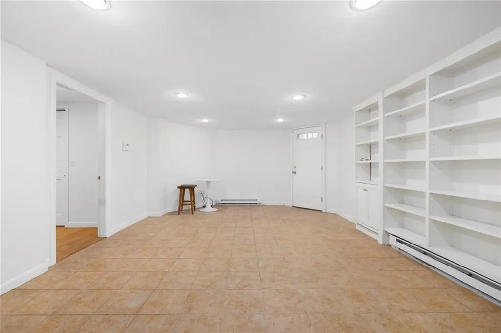 165 Waterman Street Providence RI 02906