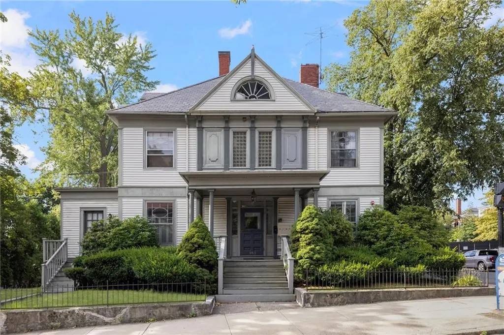 165 Waterman Street Providence RI 02906