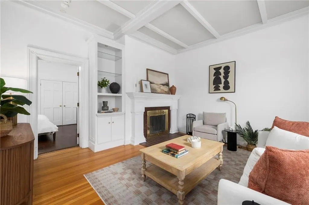 165 Waterman Street Providence RI 02906