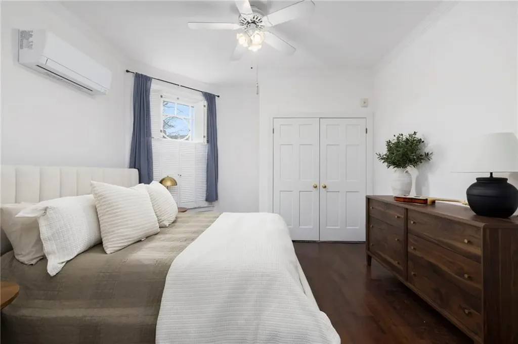 165 Waterman Street Providence RI 02906