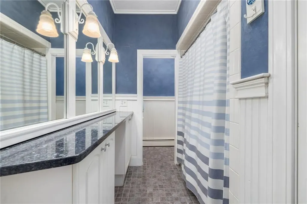 165 Waterman Street Providence RI 02906