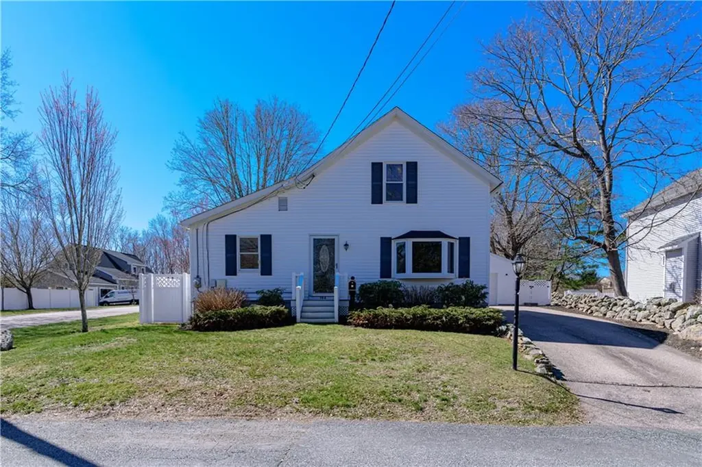 106 Winter Street South Kingstown RI 02879