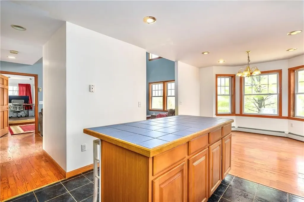 542 Spring Street Exeter RI 02822