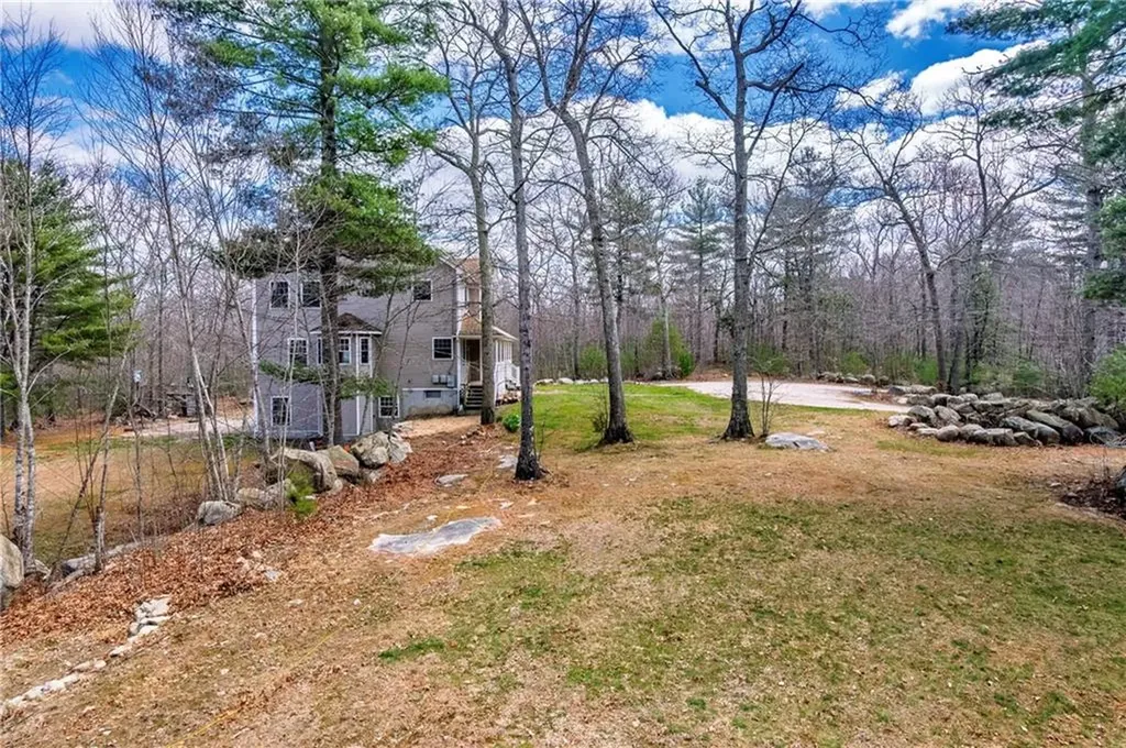 542 Spring Street Exeter RI 02822