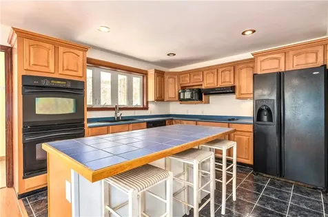 542 Spring Street Exeter RI 02822