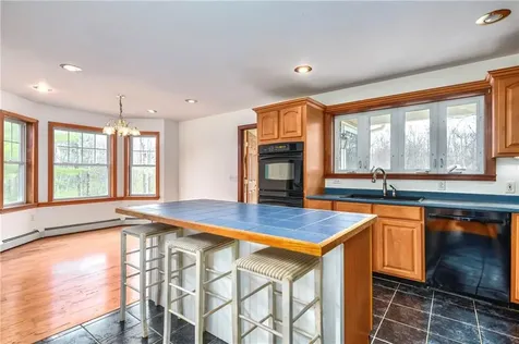 542 Spring Street Exeter RI 02822