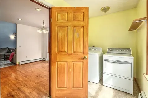 542 Spring Street Exeter RI 02822