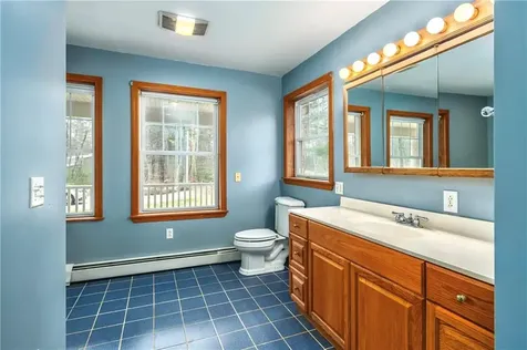 542 Spring Street Exeter RI 02822