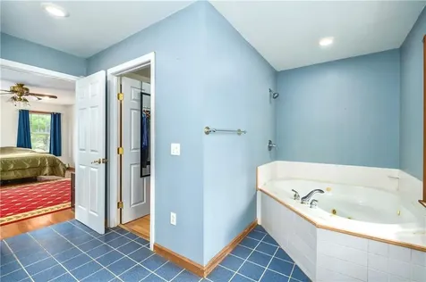 542 Spring Street Exeter RI 02822