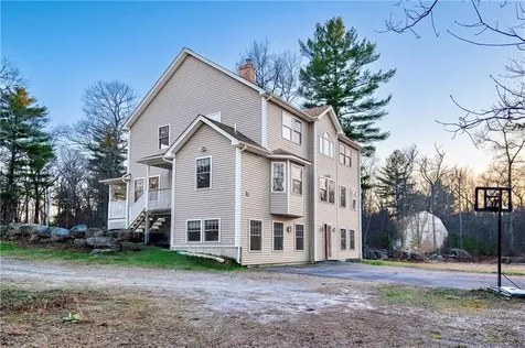 542 Spring Street Exeter RI 02822
