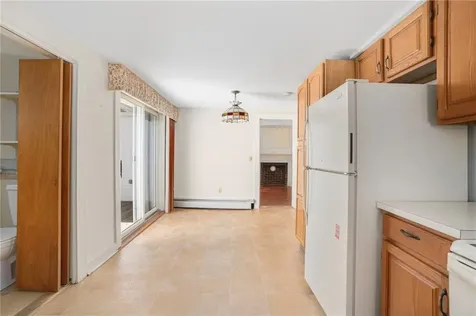 292 Boulevard Middletown RI 02842