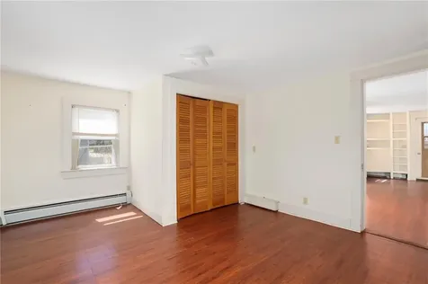 292 Boulevard Middletown RI 02842