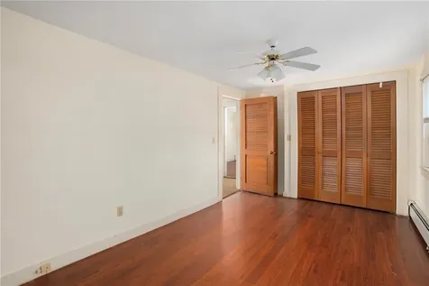 292 Boulevard Middletown RI 02842