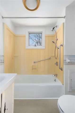 292 Boulevard Middletown RI 02842