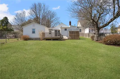 292 Boulevard Middletown RI 02842