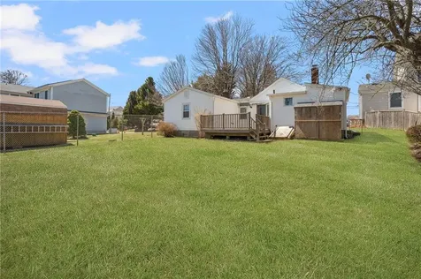 292 Boulevard Middletown RI 02842