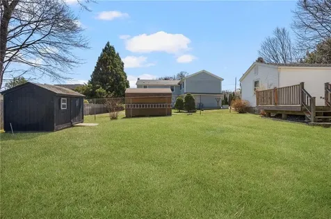 292 Boulevard Middletown RI 02842