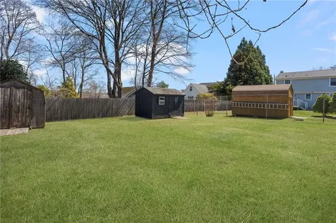 292 Boulevard Middletown RI 02842