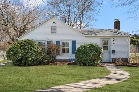 292 Boulevard Middletown RI 02842