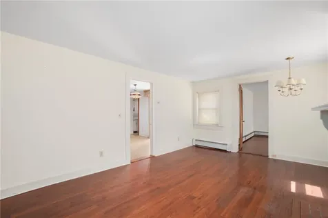 292 Boulevard Middletown RI 02842