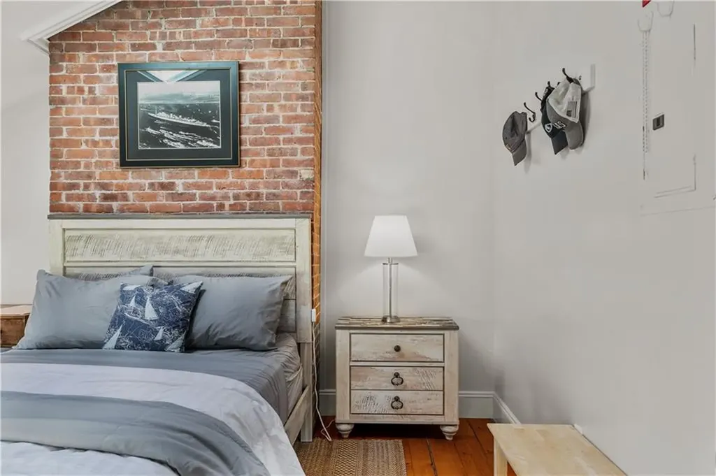 20 Berkeley Avenue Newport RI 02840