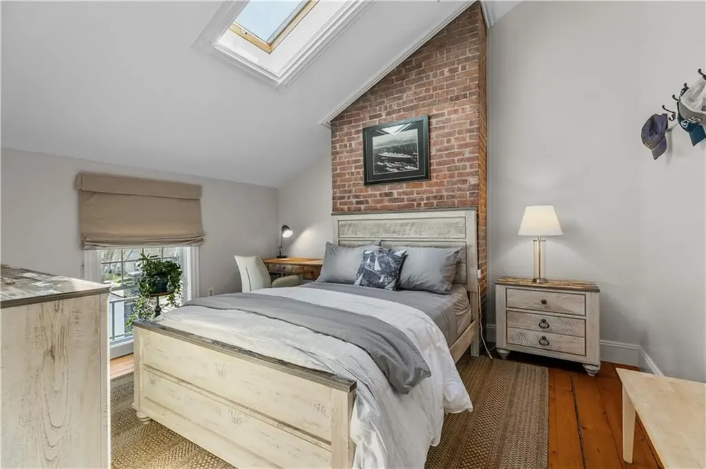 20 Berkeley Avenue Newport RI 02840