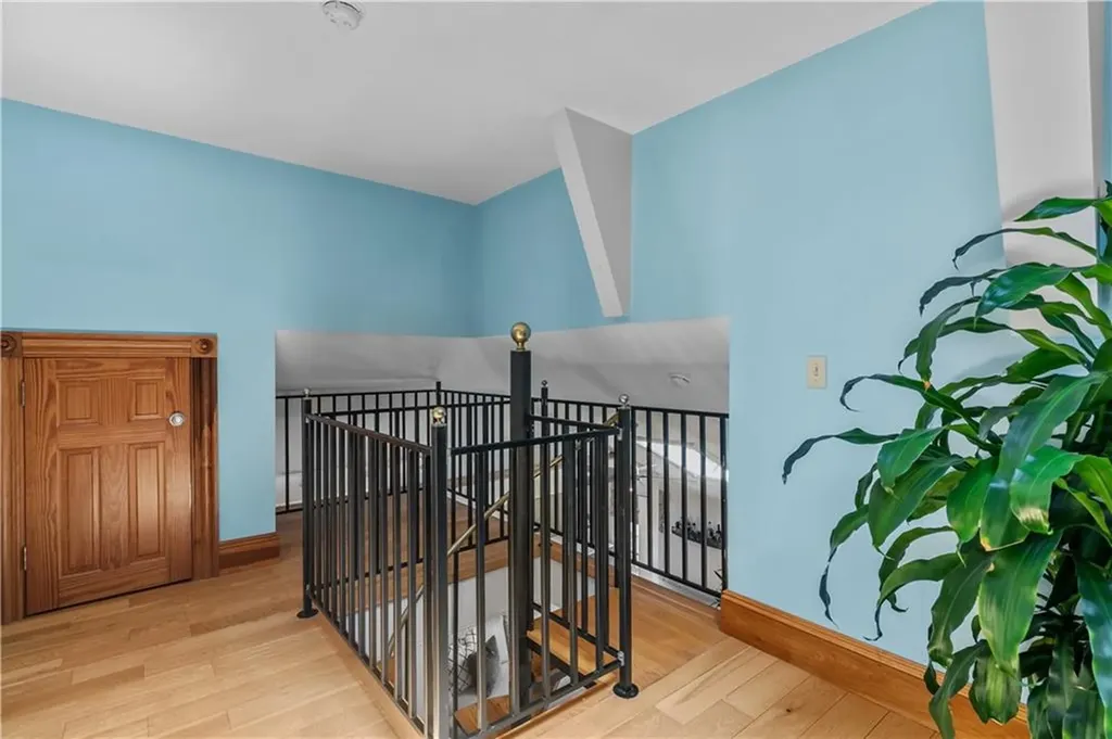 20 Berkeley Avenue Newport RI 02840