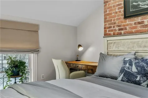 20 Berkeley Avenue Newport RI 02840