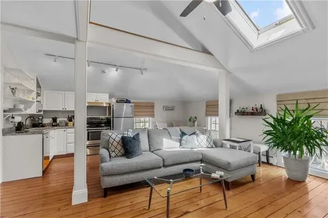 20 Berkeley Avenue Newport RI 02840