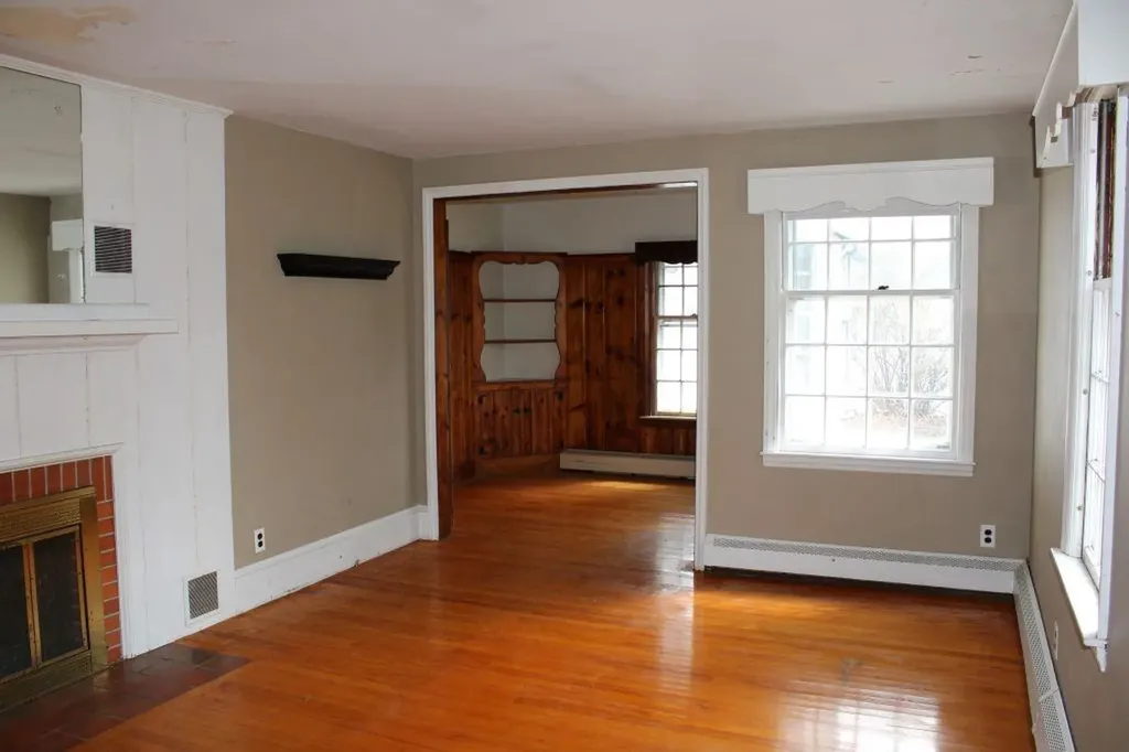 369 Manor Drive Warwick RI 02888
