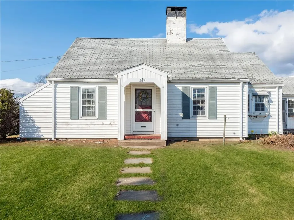 369 Manor Drive Warwick RI 02888