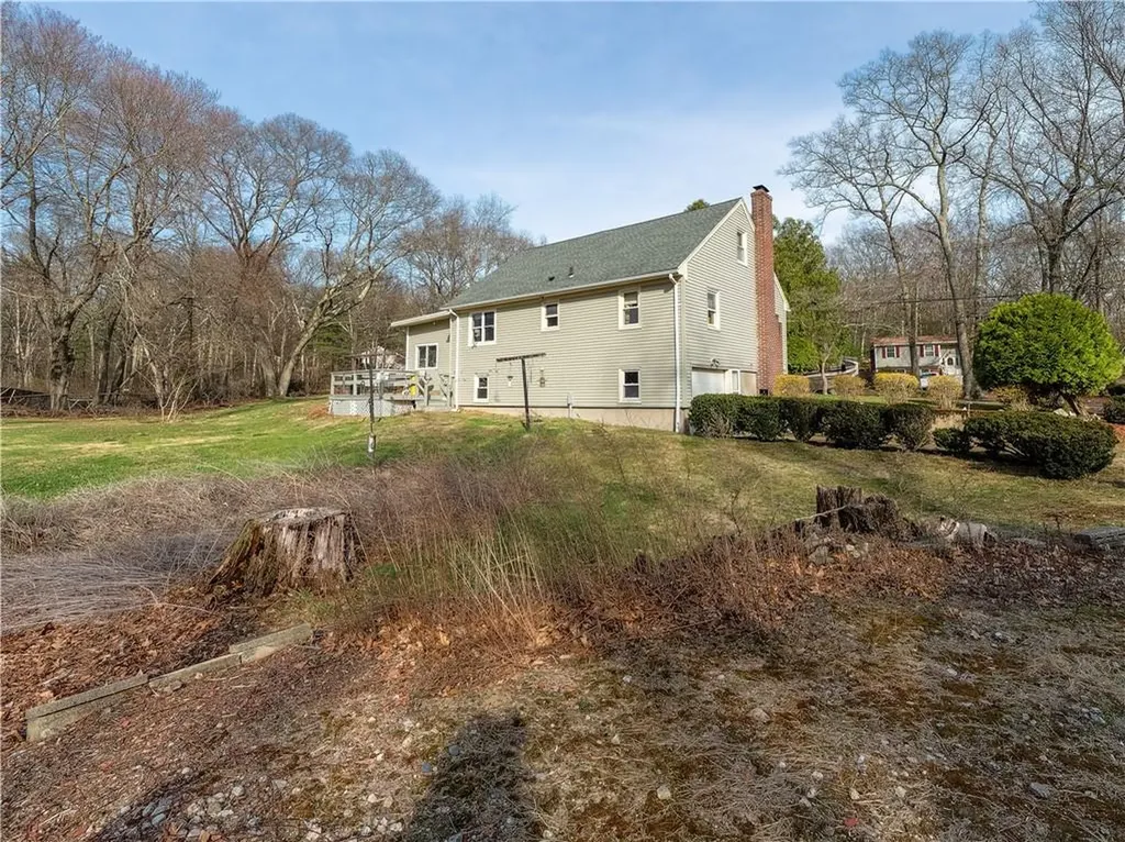 48 Colvintown Road Coventry RI 02816