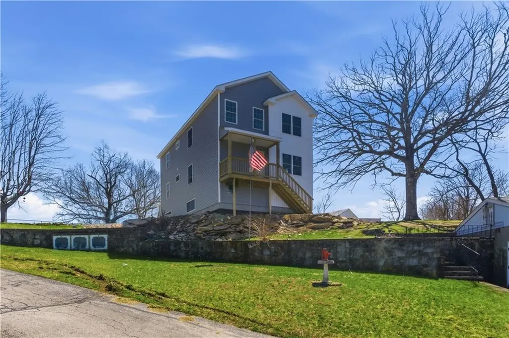 34 Vine Street West Warwick RI 02893