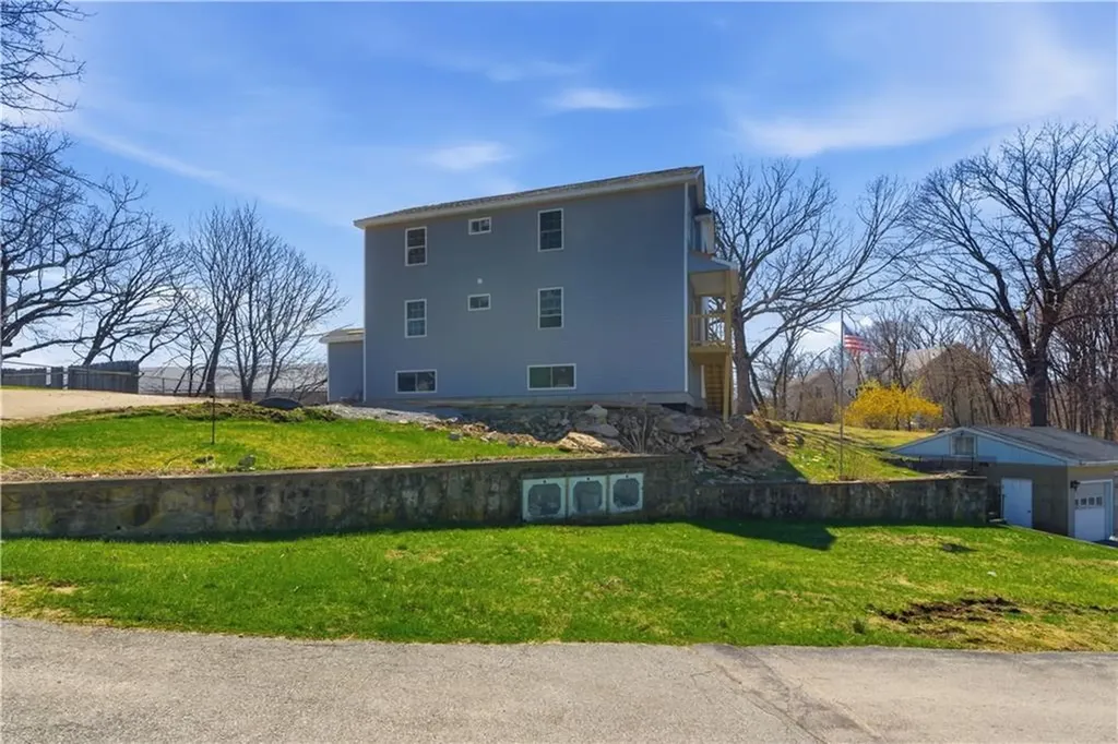 34 Vine Street West Warwick RI 02893