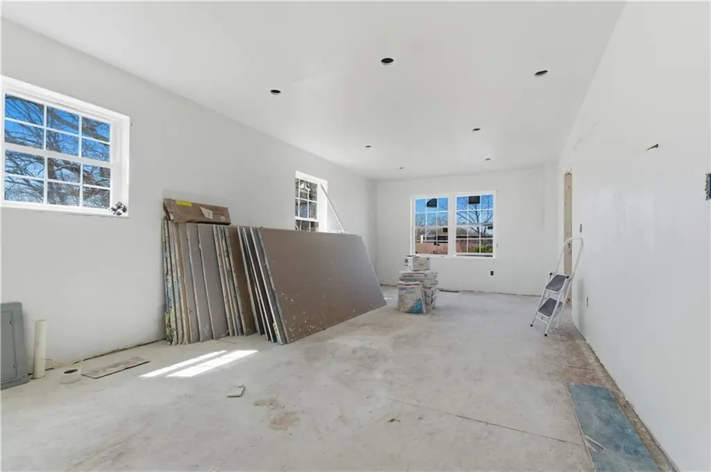 34 Vine Street West Warwick RI 02893