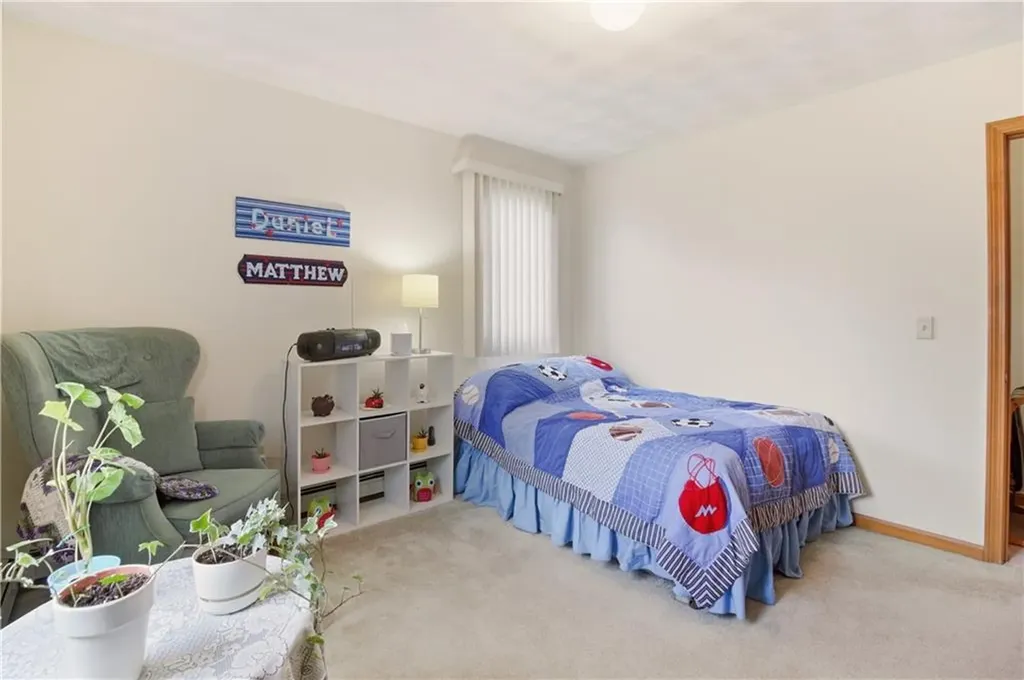 8 Birchwood Drive Bristol RI 02809