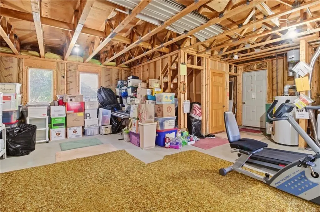 8 Birchwood Drive Bristol RI 02809