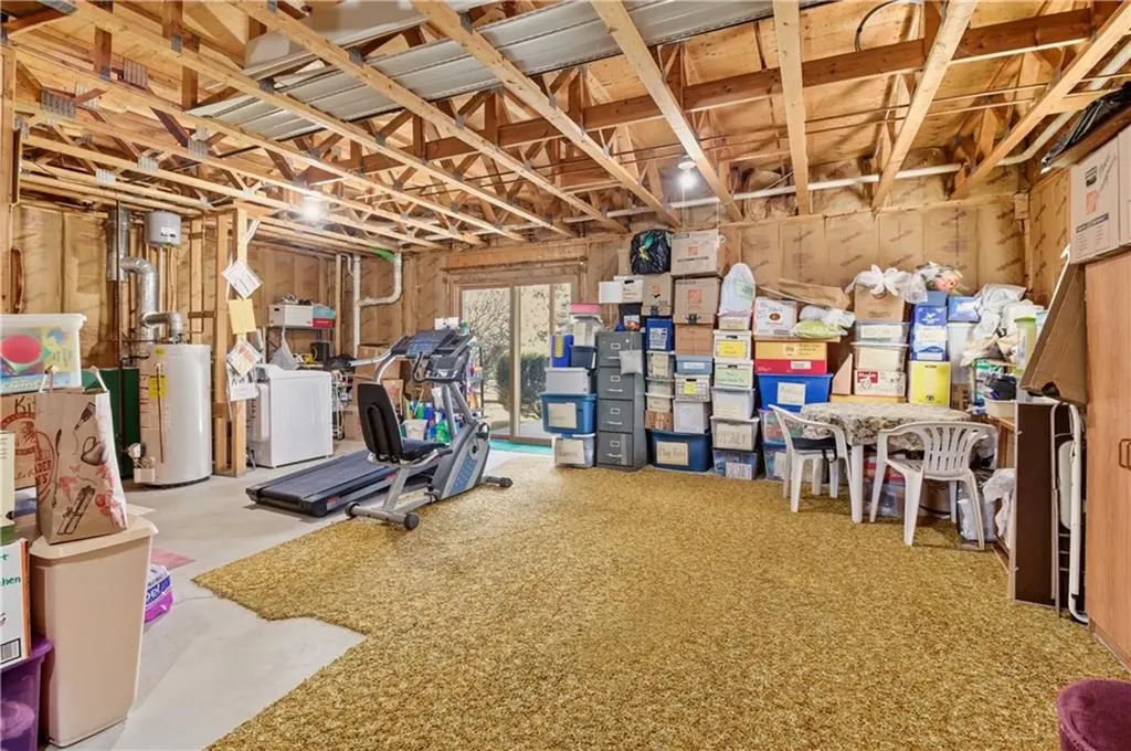 8 Birchwood Drive Bristol RI 02809