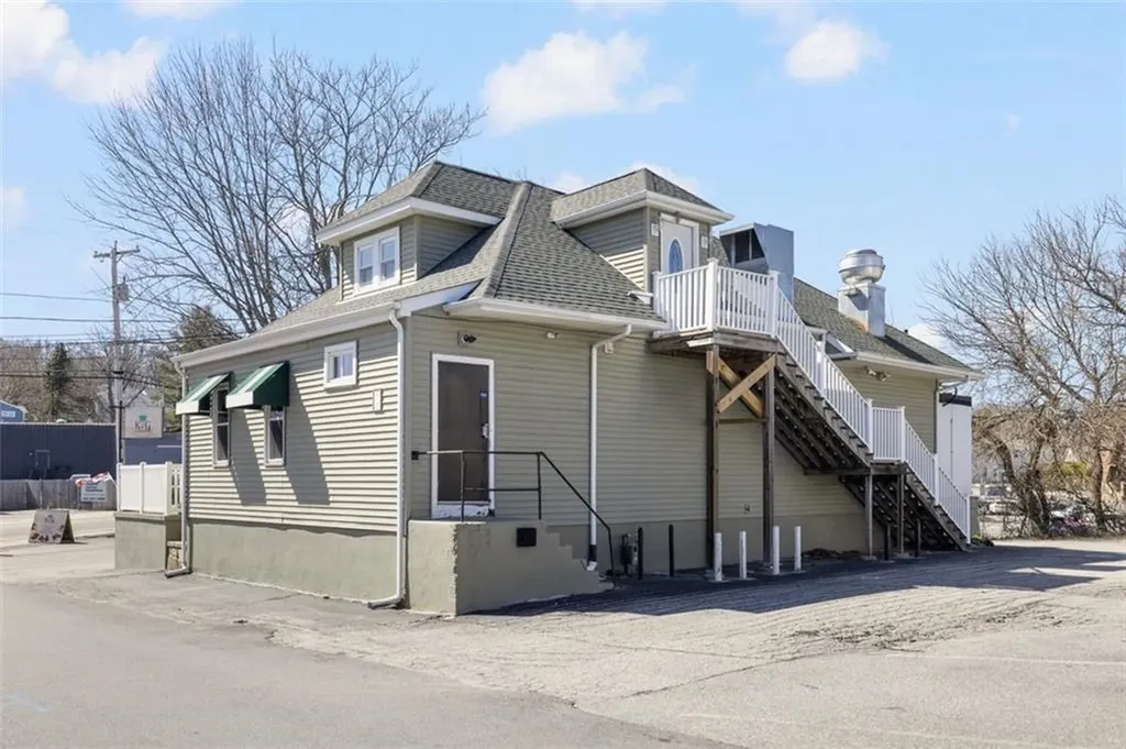 1137 Charles Street North Providence RI 02904