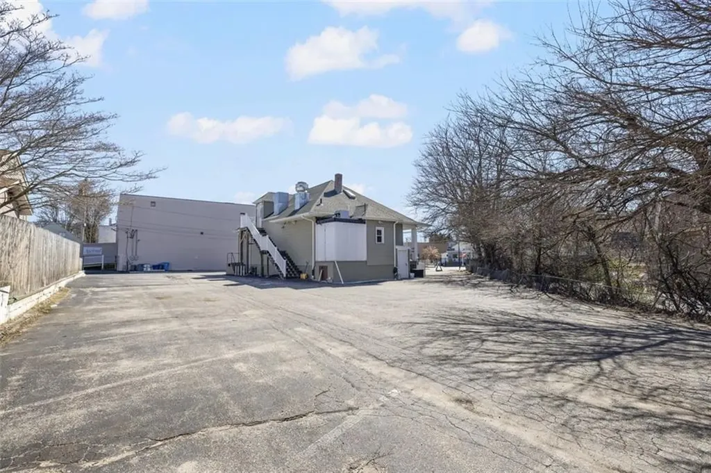 1137 Charles Street North Providence RI 02904
