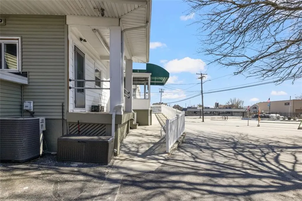 1137 Charles Street North Providence RI 02904