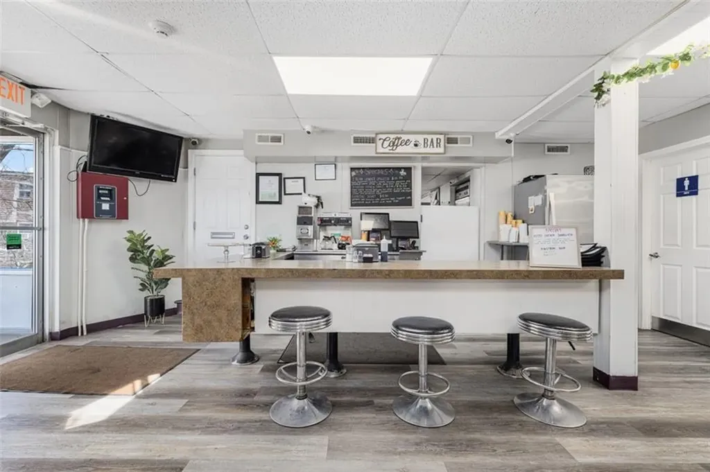 1137 Charles Street North Providence RI 02904