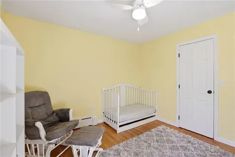 18 Loring Road Bristol RI 02809