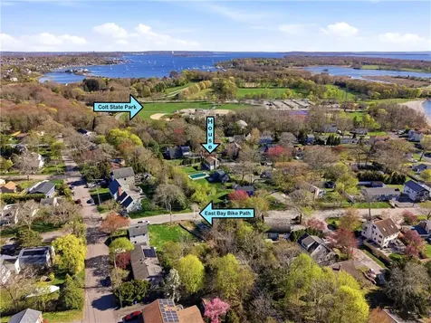 18 Loring Road Bristol RI 02809