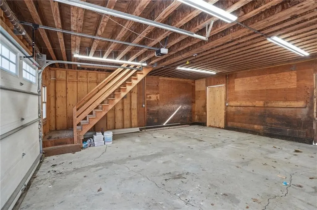 139 Rocky Hill Road Rehoboth MA 02769