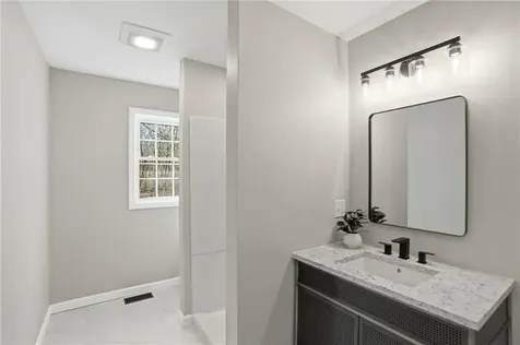 139 Rocky Hill Road Rehoboth MA 02769