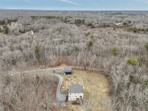 139 Rocky Hill Road Rehoboth MA 02769