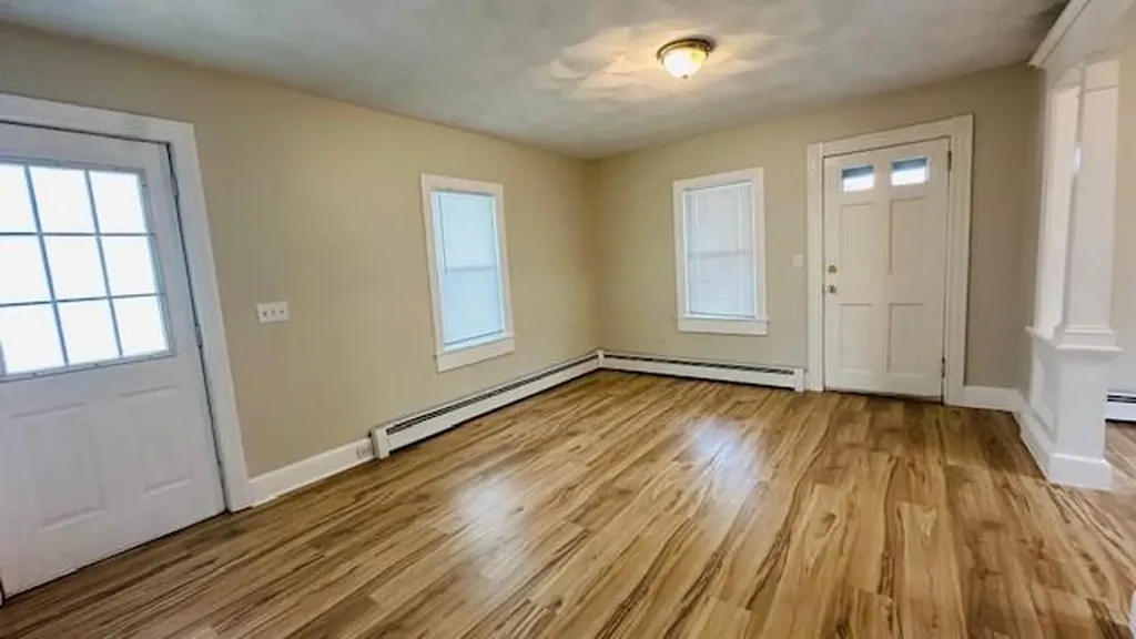 252 Greenwood Street Cranston RI 02910
