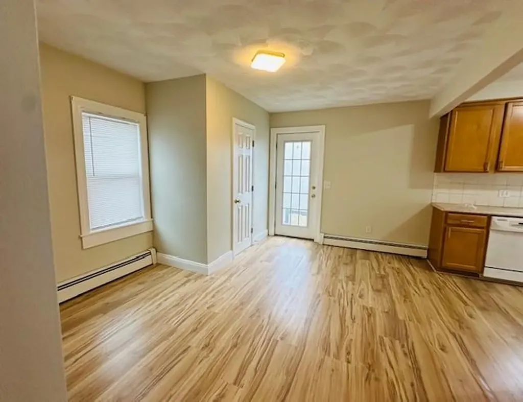 252 Greenwood Street Cranston RI 02910